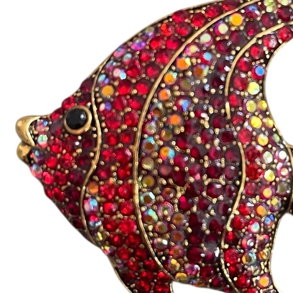 Angelfish Whimsical Rhinestone Brooch Ocean Sea life Statement Jewel